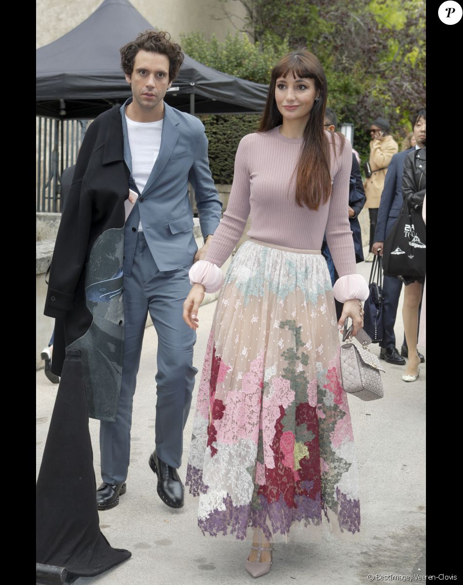 Mika et sa soeur Paloma Penniman à la sortie d'un défilé Valentino, lors de la Fashion Week de Paris. Le 29 septembre 2019. © Veeren-Clovis/Bestimage