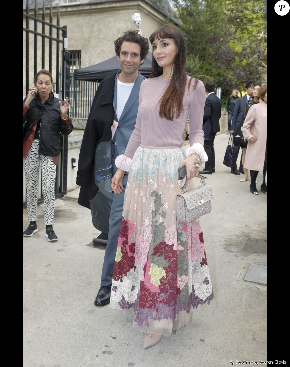 Mika et sa soeur Paloma Penniman à la sortie d'un défilé Valentino, lors de la Fashion Week de Paris. Le 29 septembre 2019. © Veeren-Clovis/Bestimage