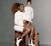 Serena Williams et sa fille Olympia figurent sur la campagne printemps 2021 de Stuart Weitzman.