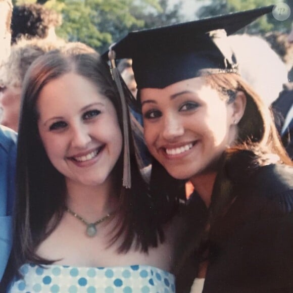 Meghan Markle et sa meilleure amie Lindsay Roth, rencontrée à l'université. Sur Instagram, le 4 mars 2021.