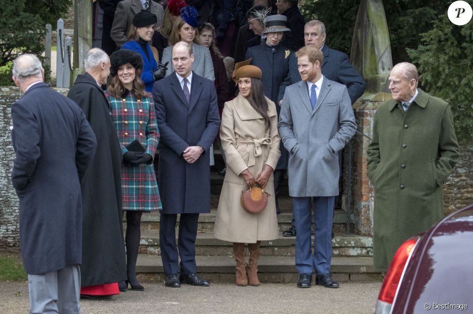 Kate Catherine Middleton, enceinte et le prince William, duc de Cambridge avec le prince Harry et sa fiancée Meghan Markle, le prince Philip Duc d'Édimbourg - La famille royale d'Angleterre arrive à l'église St Mary Magdalene pour la messe de Noël à Sandringham le 25 décembre 2017