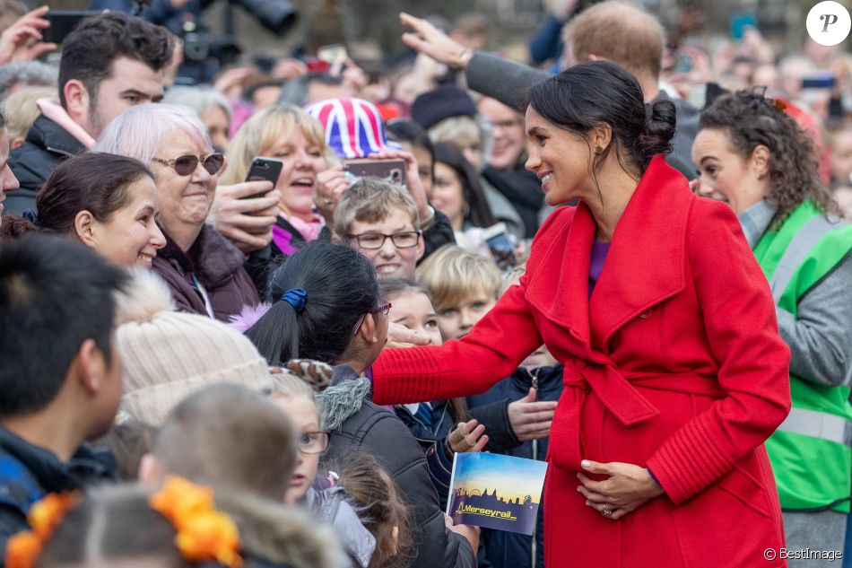 Le prince Harry et Meghan Markle lors d'une visite à Birkenhead le 14 janvier 2019.