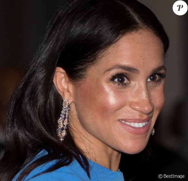 Meghan Markle, duchesse de Sussex arrive à un dîner d'Etat