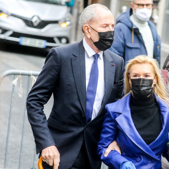 Jean-Claude Jitrois et Axelle Marine - Arrivées aux Obsèques du danseur étoile Patrick Dupond en l'église Saint-Roch à Paris, France, le 11 mars 2021.