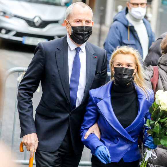 Jean-Claude Jitrois et Axelle Marine - Arrivées aux Obsèques du danseur étoile Patrick Dupond en l'église Saint-Roch à Paris, France, le 11 mars 2021.