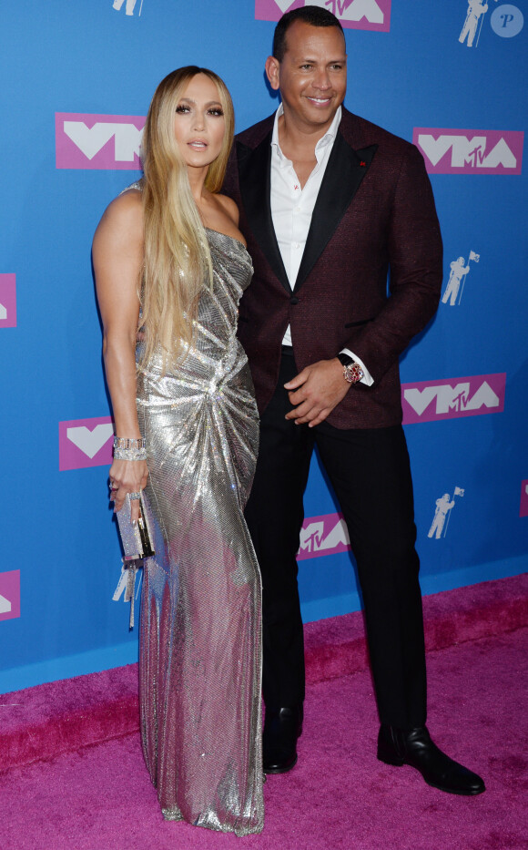 Jennifer Lopez et son compagnon Alex Rodriguez - Les célébrités arrivent aux 2018 MTV Video Music Awards à New York, le 20 août 2018 