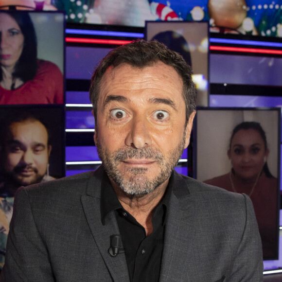 Exclusif - Bernard Montiel - Enregistrement de l'émission "Touche Pas à Mon Poste (TPMP)", présentée par C.Hanouna et diffusée sur C8 le 2 décembre 2020. © Jack Tribeca / Bestimage