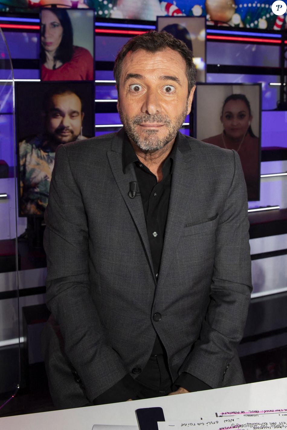 Exclusif - Bernard Montiel - Enregistrement de l'émission "Touche Pas à Mon Poste (TPMP)", présentée par C.Hanouna et diffusée sur C8 le 2 décembre 2020. © Jack Tribeca / Bestimage
