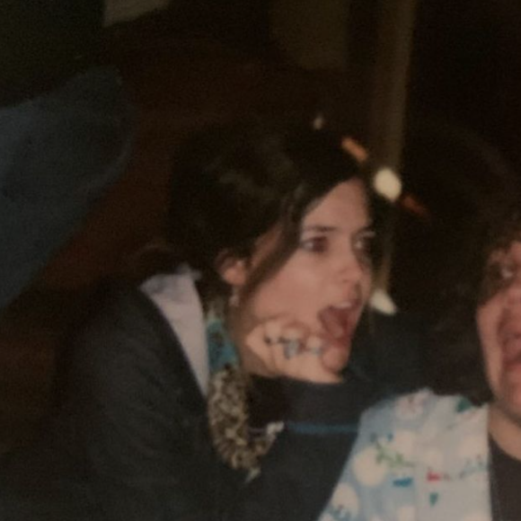 Riley Keough et son frère décédé Benjamin, enfants. Photo publiée en septembre 2020.