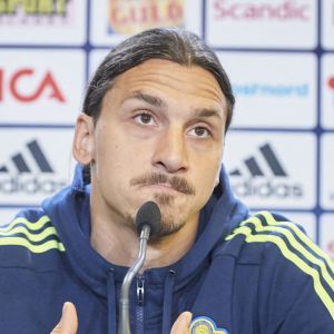 Zlatan Ibrahimovic en conférence de presse à Stockholm