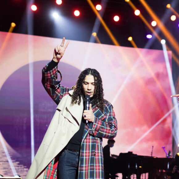 Exclusif  - Hatik et Amel Bent - Enregistrement de l'émission "Fête de la chanson française" à l'Olympia à Paris, qui sera diffusée le 9 janvier sur France 2. © Tiziano Da Silva - Cyril Moreau / Bestimage