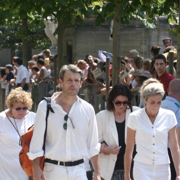 Lambert Wilson - Obsèques de Marie Trintiguant au cimetière du Père Lachaise.