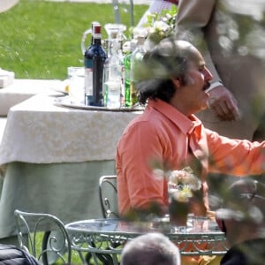 Jared Leto tourne une scène en extérieur pour le film "House of Gucci" (Gucci) à la villa Balbiano sur le Lac de Côme le 17 mars 2021.