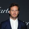 Armie Hammer accusé de viol : paria à Hollywood, un nouveau projet à l'eau... ses revenus menacés ?