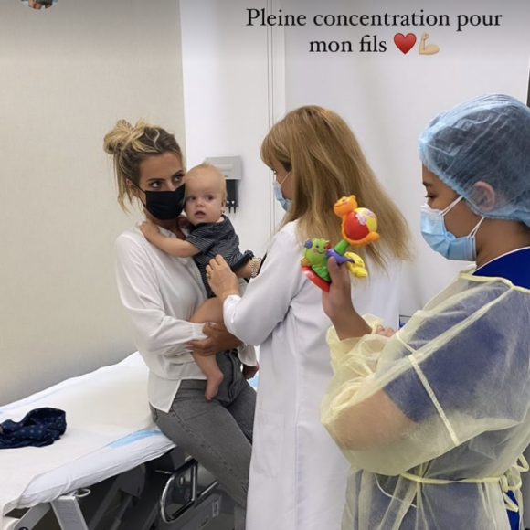 Hillary Vanderosieren (Mamans & Célèbres) et son amoureux Giovanni Bonamy craignent pour la santé de leur fils Milo, malade et emmené aux urgences à l'hôpital à Dubaï.