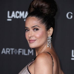 Salma Hayek Pinault au photocall de la soirée "2019 LACMA Art + Film Gala" au Los Angeles County Museum of Art. Los Angeles, le 2 novembre 2019.