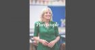 Jill Biden : Canular en avion, la First Lady se fait passer pour une hôtesse de l'air