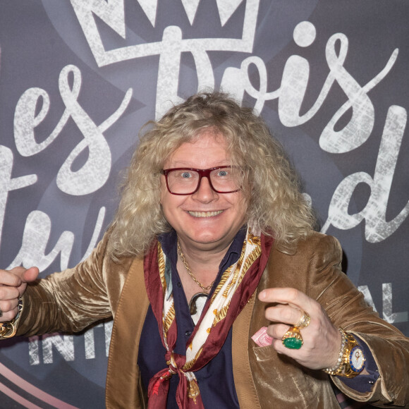 Pierre-Jean Chalençon - Photocall du 8ème gala de l'association "Les Rois du Monde" avec un plateau d'artistes et une vente aux enchères au profit des enfants défavorisés, orphelins et hospitalisés, suivi d'une soirée dansante à la Salle Wagram à Paris, le 2 mars 2020. © Cyril Moreau-Rachid Bellak/Bestimage