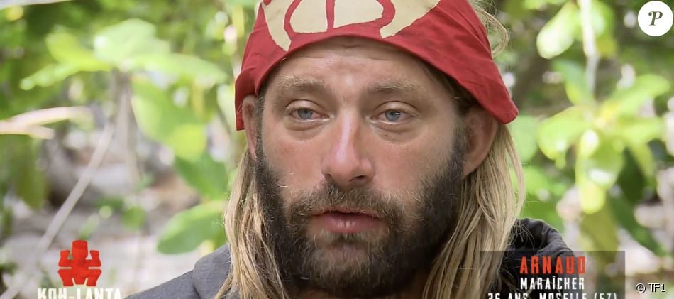 Arnaud dans "Koh-Lanta, Les Armes secrètes" sur TF1.