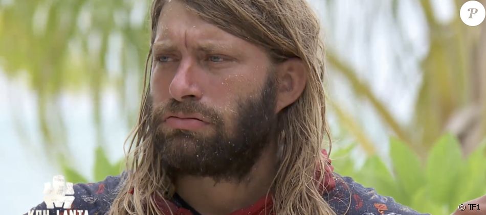 Arnaud dans "Koh-Lanta, Les Armes secrètes" sur TF1.