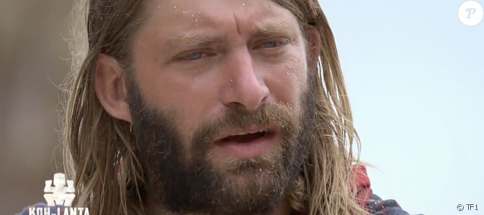 Arnaud dans "Koh-Lanta, Les Armes secrètes" sur TF1.