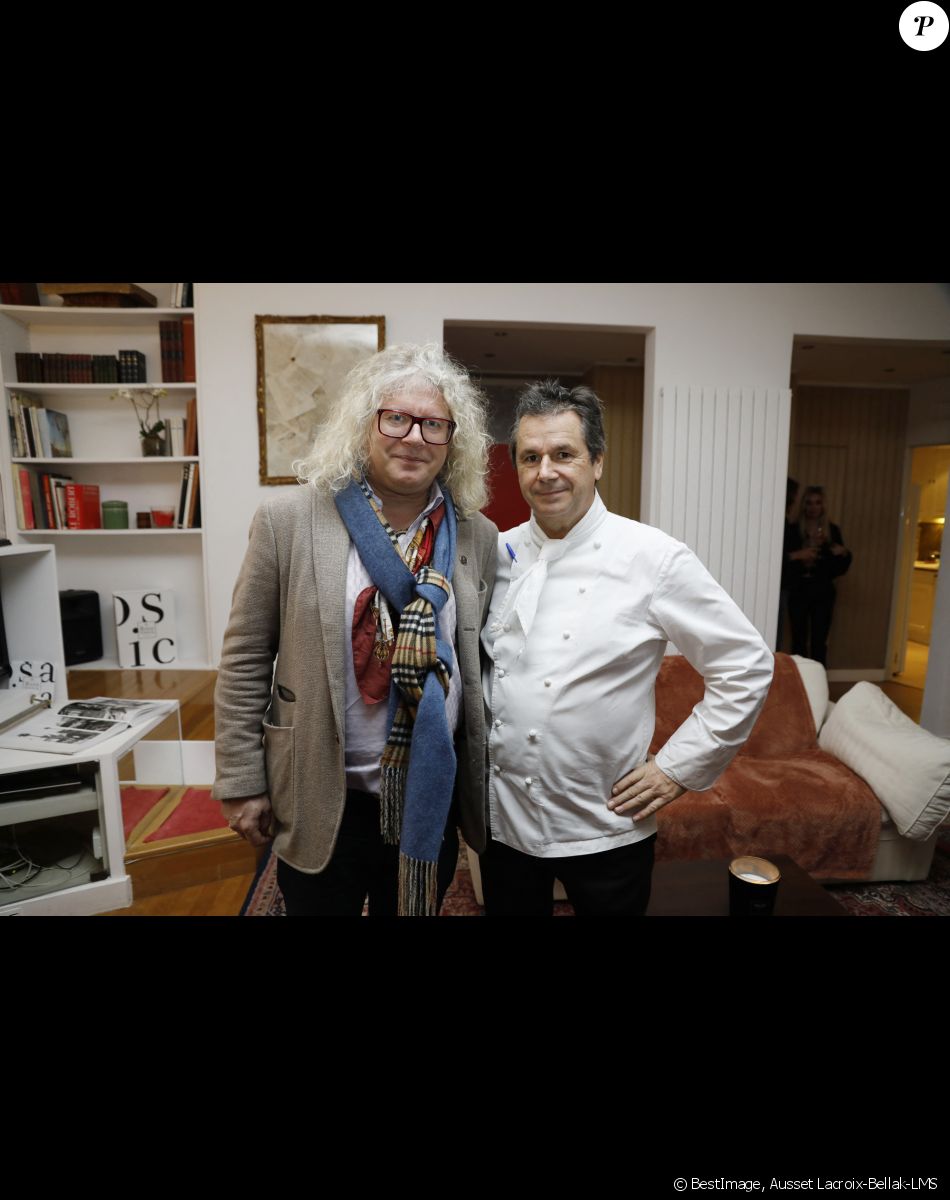 Exclusif - Pierre-Jean Chalençon et le chef Christophe Leroy lors de la soirée Crêpes Party chez Christophe Leroy à Paris, France, le 4 février 2020. © Ausset Lacroix-Bellak-LMS/Bestimage