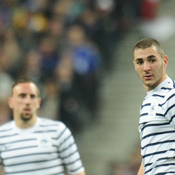 Karim Benzema et Franck Ribéry avec l'équipe de France en 2011.