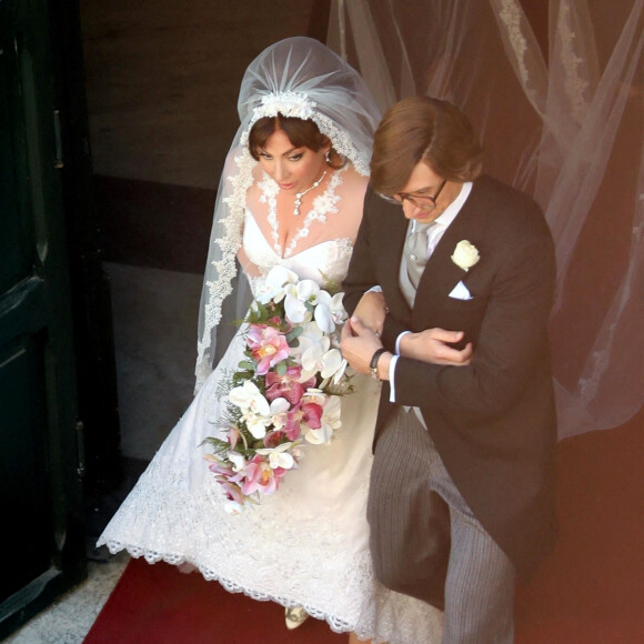 Exclusif - Lady Gaga et Adam Driver tournent la scène du mariage de Patrizia Reggiani et Maurizio Gucci pour le film "House of Gucci". Rome, le 8 avril 2021.