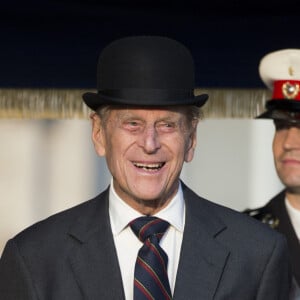 Le prince Philip, duc d'Edimbourg, assiste à la cérémonie "Beating Retreat" avec le "Massed Bands" de la Marine Royale à Londres. Le 26 mai 2016