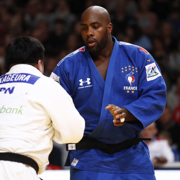Teddy Riner affronte le Japonais Kageura Kokoro lors du Paris Grand Slam Judo 2020 à l'AccorArena à Paris, France, le 9 février 2020. © Gwendoline Le Goff/Panoramic/Bestimage 