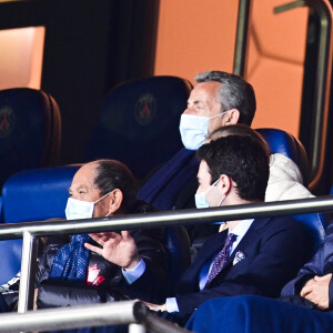 Nicolas Sarkozy dans les tribunes lors du match de quart de finale de la Ligue des Champions opposant le Paris Saint-Germain au Bayern Munich au Parc des Princes à Paris, le 13 avril 2021. © Jean-Baptiste Autissier/Panoramic/Bestimage