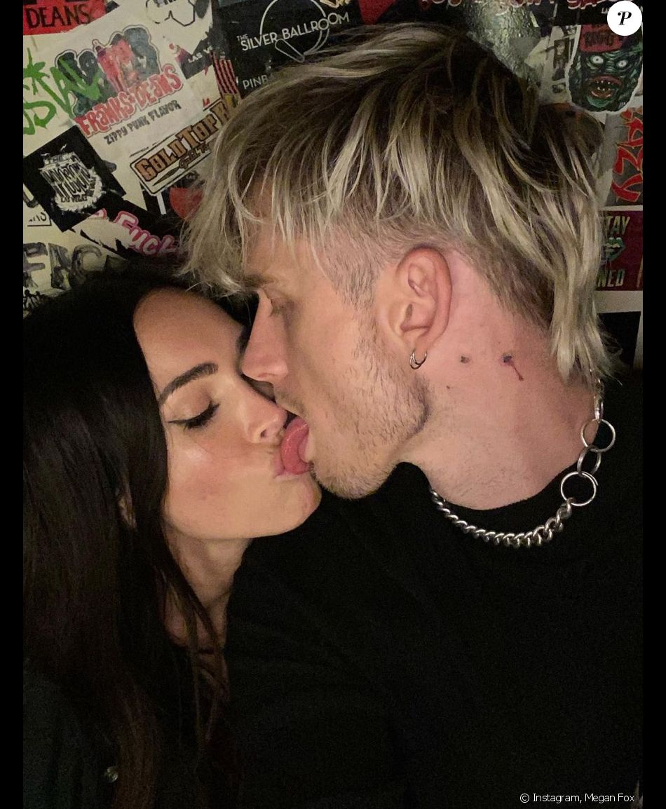 Megan Fox et son compagnon Machine Gun Kelly. Février 2021.