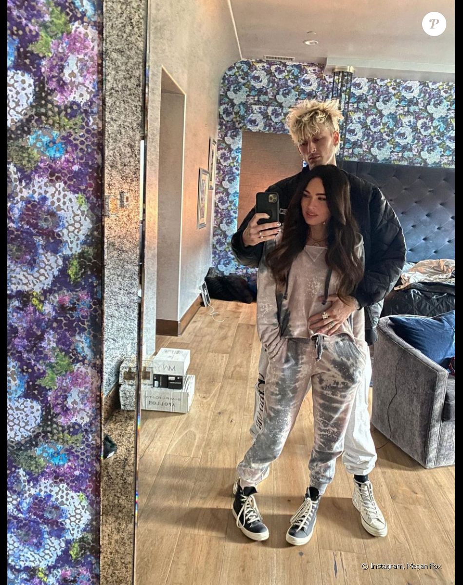 Megan Fox et Machine Gun Kelly en février 2021.