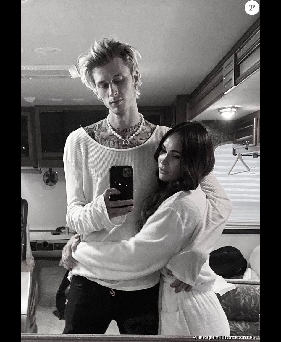 Megan Fox et son compagnon Machine Gun Kelly. Février 2021.