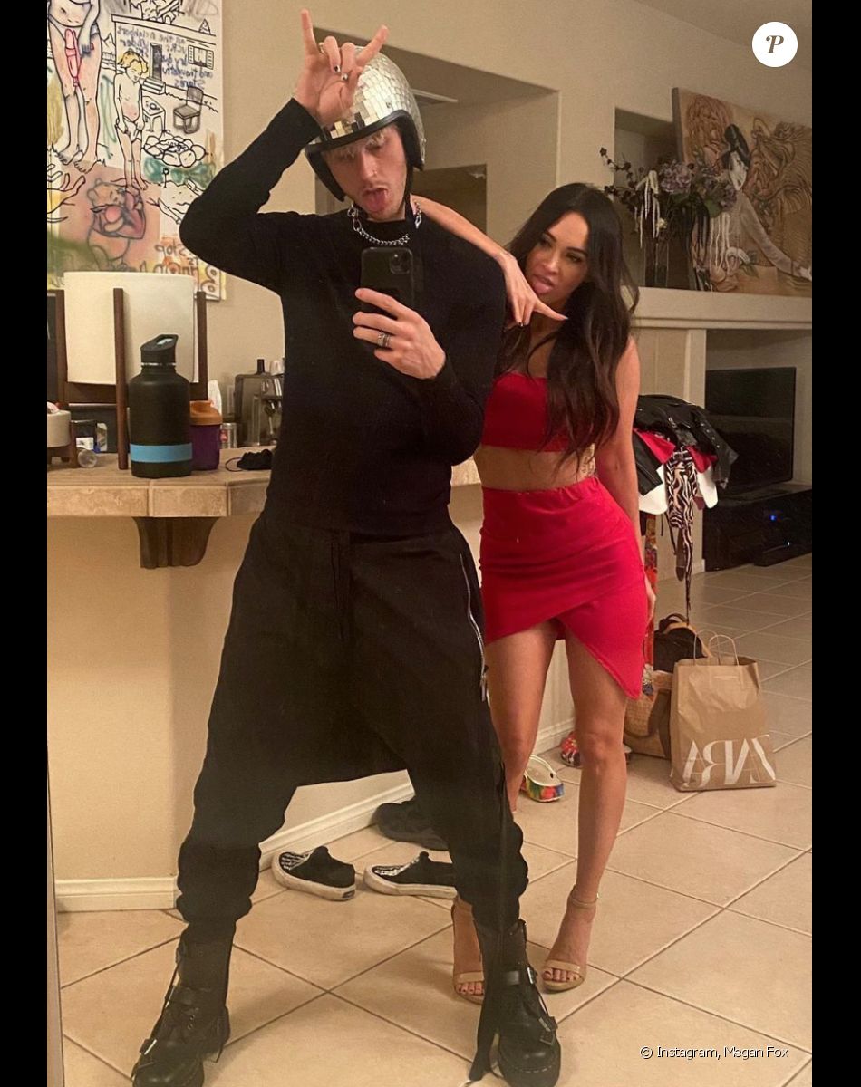 Megan Fox et Machine Gun Kelly en février 2021.