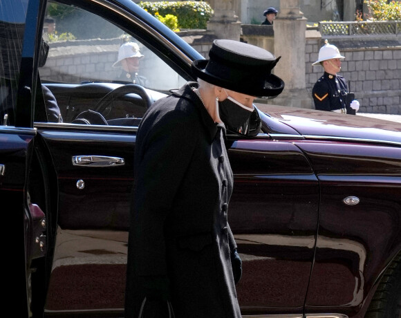 La reine Elizabeth II lors des obsèques du prince Philip en la chapelle Saint-Georges de Windsor le 17 avril 2021. Photo by Jonathan Brady/PA Wire/ABACAPRESS.COM
