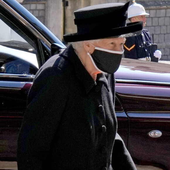 La reine Elizabeth II lors des obsèques du prince Philip en la chapelle Saint-Georges de Windsor le 17 avril 2021. Photo by Jonathan Brady/PA Wire/ABACAPRESS.COM