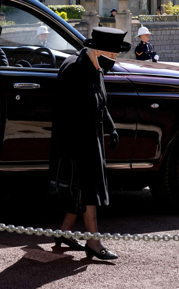 La reine Elizabeth II lors des obsèques du prince Philip en la chapelle Saint-Georges de Windsor le 17 avril 2021. Photo by Jonathan Brady/PA Wire/ABACAPRESS.COM