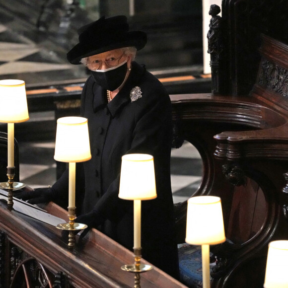 La reine Elisabeth II d'Angleterre - Funérailles du prince Philip, duc d'Edimbourg à la chapelle Saint-Georges du château de Windsor, Royaume Uni, le 17 avril 2021. 