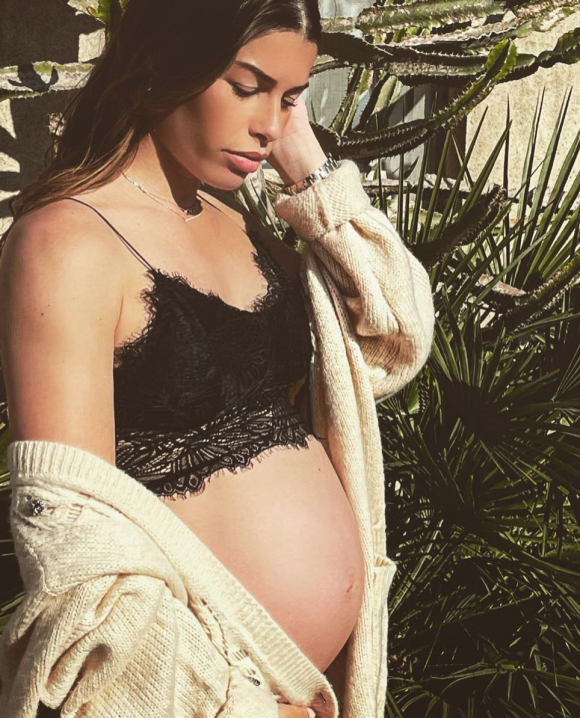 Fanny Skalli, enceinte, à 8 mois de grossesse. Février 2021.