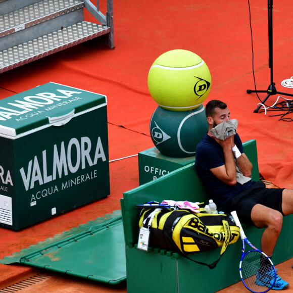 Benoît Paire lors du tournoi de tennis Rolex Monte Carlo Masters 2021 le 11 avril 2021. © Antoine Couvercelle / Panoramic / Bestimage