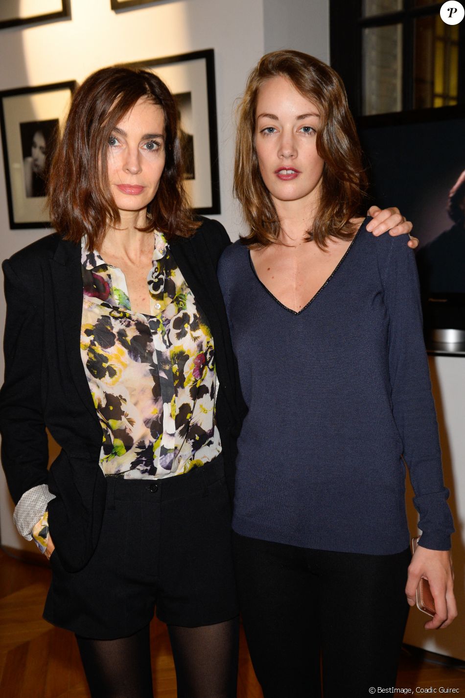 Exclusif - Anne Parillaud avec sa fille Juliette Besson - Soirée de la présentation du "Nouvel écrin Studio Harcourt" à Paris le 17 octobre 2016. © Coadic Guirec/Bestimage
