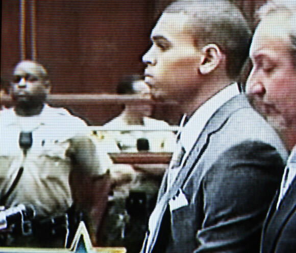 Archives - Chris Brown au tribunal après avoir agresssé Rihanna.