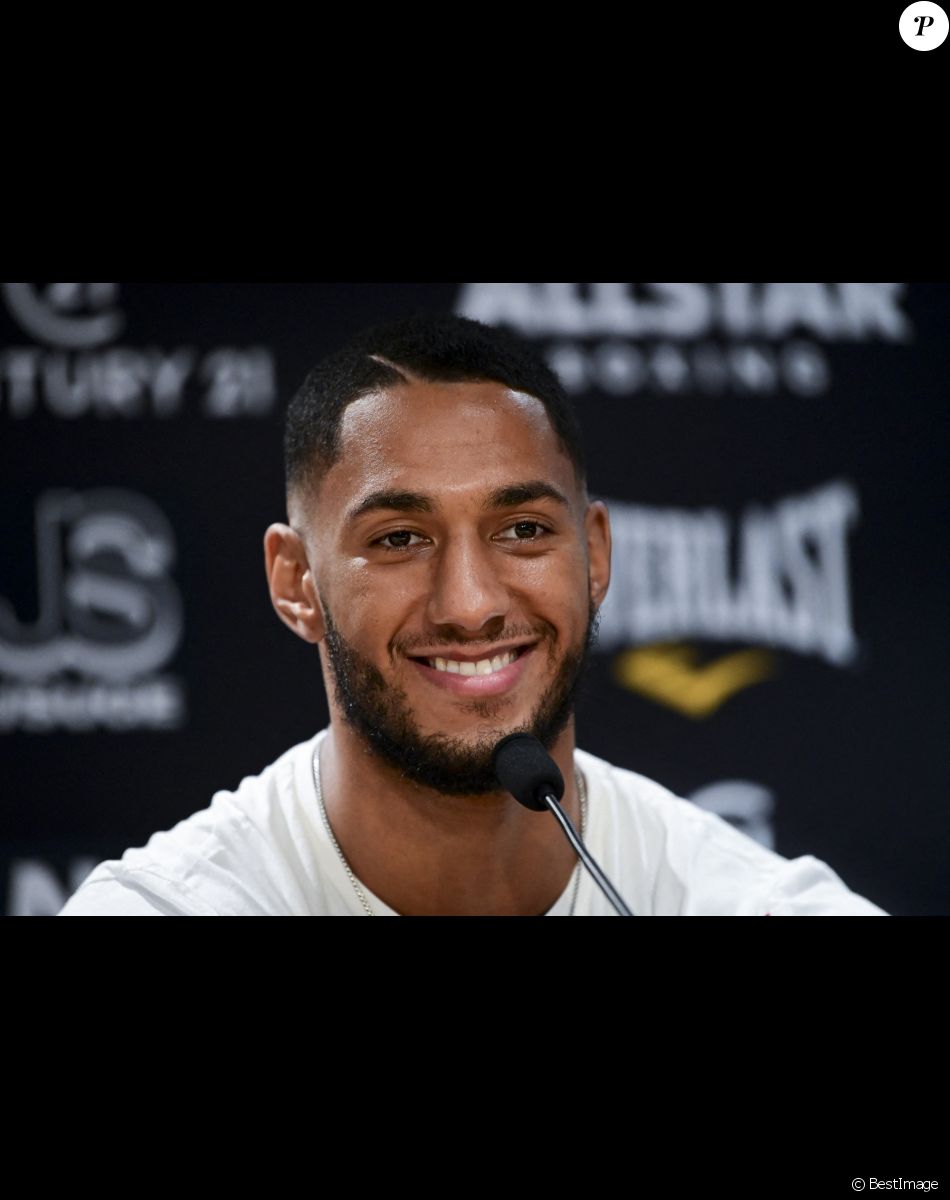 Tony Yoka - Conférence de presse à la veille du match de boxe entre Tony Yoka et Johann Duhaupas, prévu le 25 septembre 2020 à Paris La Défense Arena. Paris. Le 24 septembre 2020.