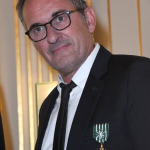 Christophe Dechavanne - Christophe Dechavanne reçoit le grade d'Officier des Arts et des Lettres au Ministère de la Culture à Paris le 15 mai 2019. © Coadic Guirec / Bestimage