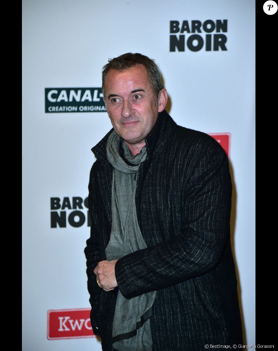 Christophe Dechavanne - Photocall de la série de Canal+ "Baron Noir" à la Maison de la Mutualité à Paris le 27 janvier 2016. © Giancarlo Gorassini