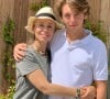 Anne-Charlotte Pontabry et son fils James sur Instagram. Le 20 avril 2020.
