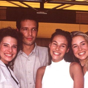 Vanessa Demouy, Cachou - L'équipe de "Classe Mannequin" au tournoi de Roland-Garros 1994.