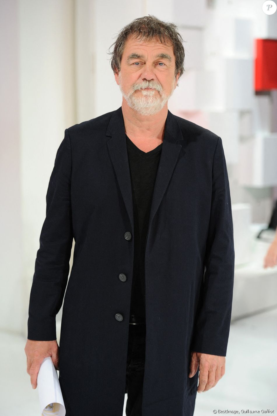 Exclusif - Olivier Marchal - Enregistrement de l'émission "Vivement Dimanche" présentée par M.Drucker et diffusée le 30 avril 2019. © Guillaume Gaffiot / Bestimage