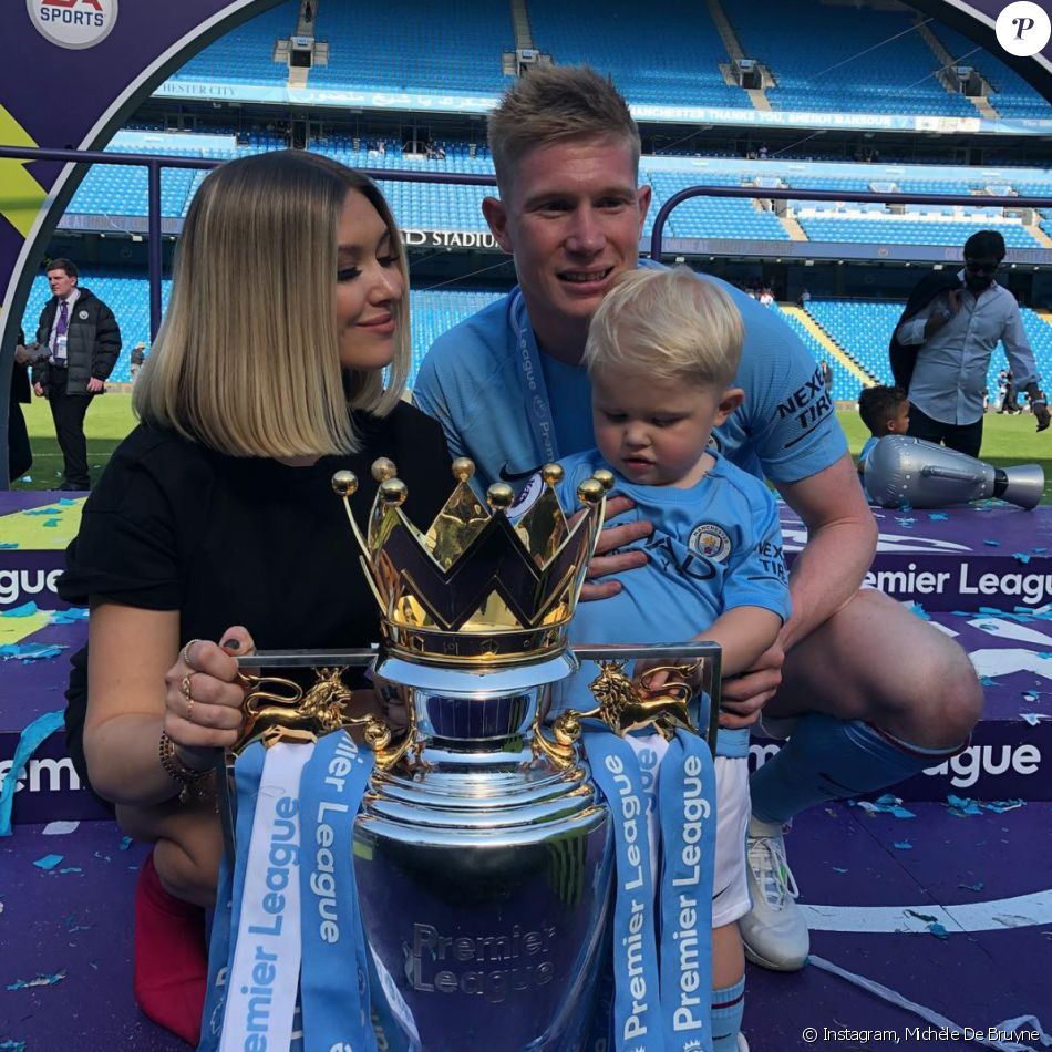 Kevin De Bruyne compte parmi ses nombreux fans, son épouse Michèle (et leur fils aîné Mason).